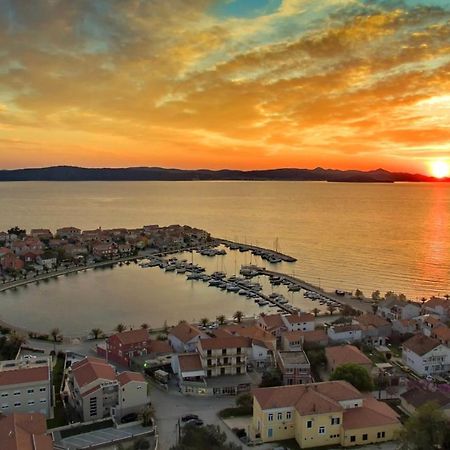 Apartments With A Parking Space Bibinje, Zadar - 14436 Exterior foto